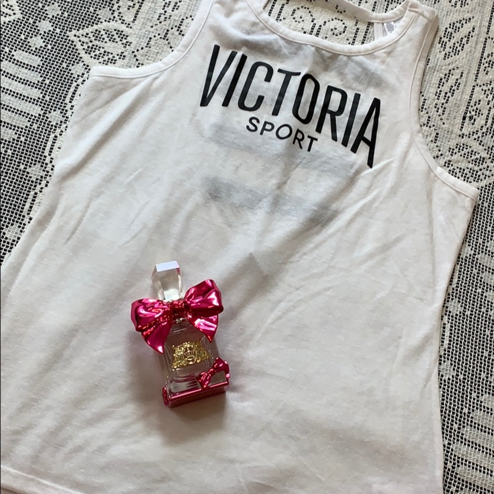 MediuM Victoria sport open back tank top